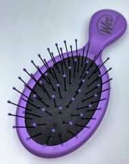 WET BRUSH LIL PURPLE Щетка для спутанных волос mini размера (фиолетовый)