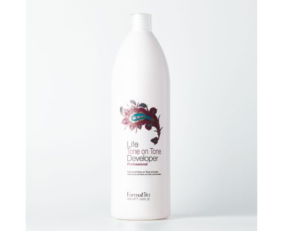 Крем-активатор FarmaVita TON ON TON CREAM DEVELOPER 5вол(1,5%) 1000мл
